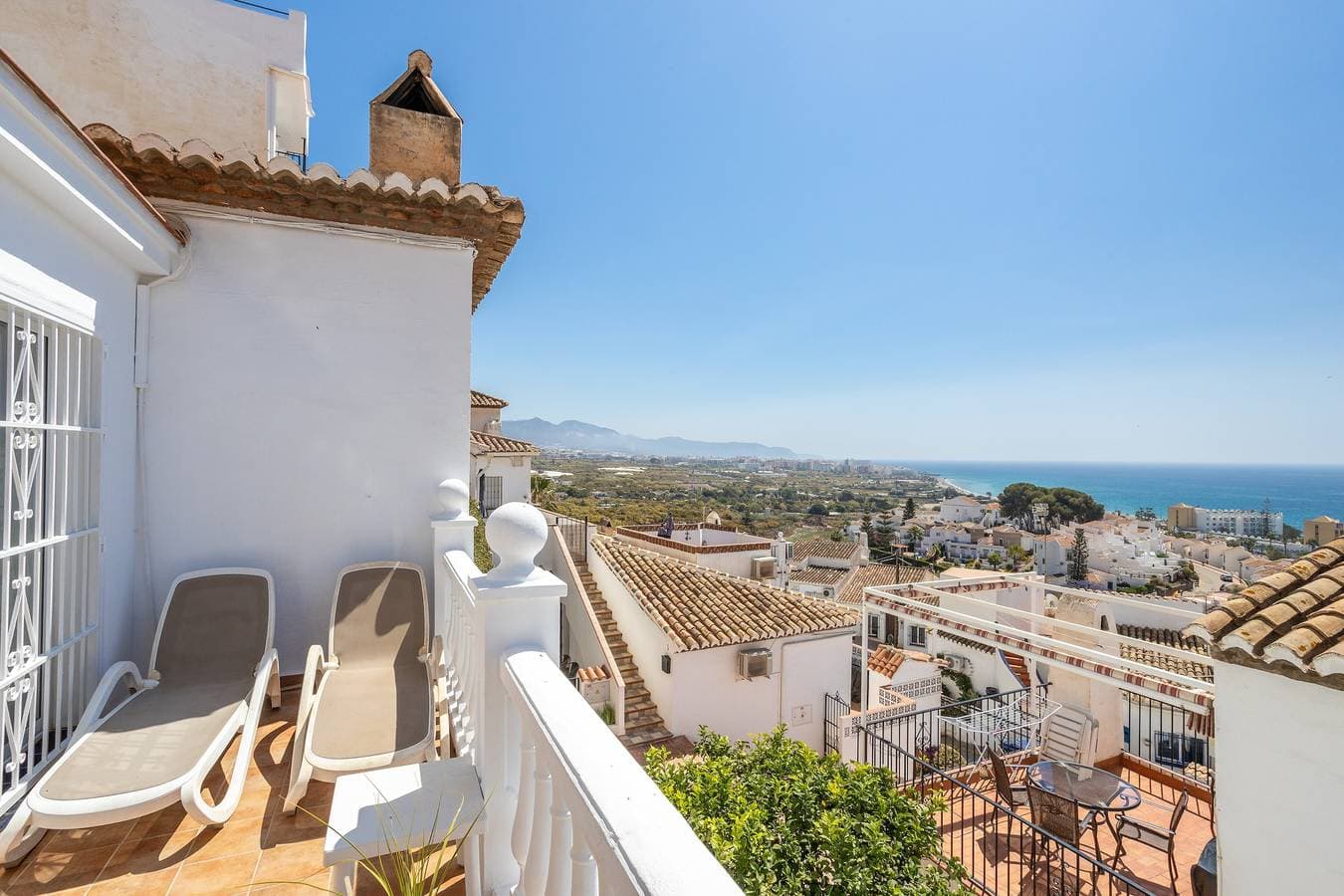 Foto 6 von 26: Ferienhaus 'Casa Carolina Holiday Rental Nerja' in Strandnähe mit Gemeinschaftspool & WLAN