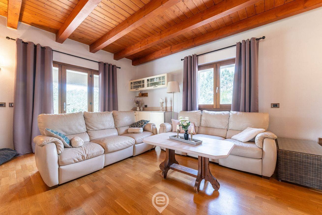 Foto 4 von 30: Villa für 6 Personen mit Garten