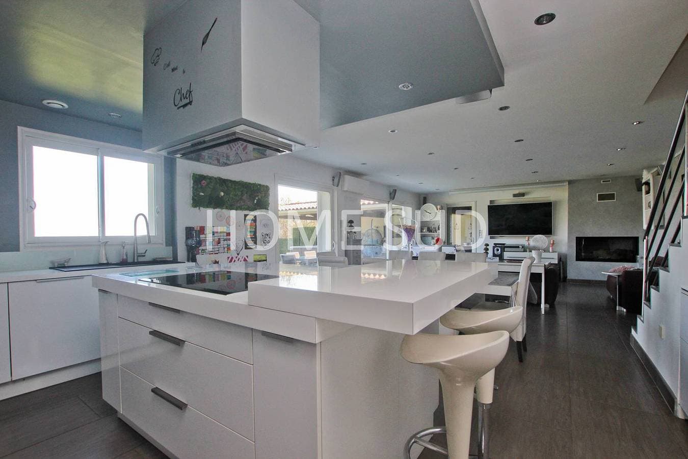 Foto 8 von 30: Modern 4 bedroom villa with jacuzzi & private pool - 25 km from Cannes