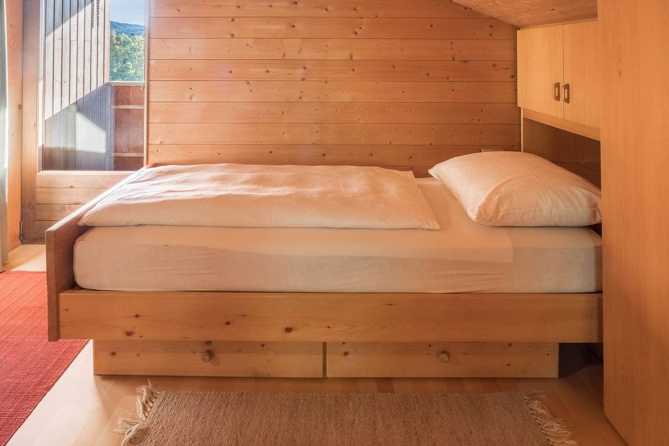Foto 12 von 23: Ferienwohnung "Peterbühl" in landschaftlich reizvoller Lage mit Bergblick, Balkon & Garten