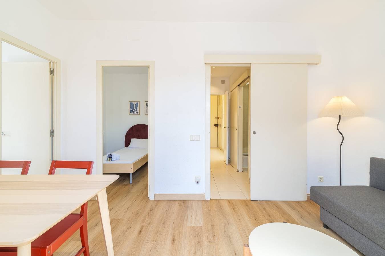 Foto 6 von 37: Ferienwohnung für 4 Personen mit Balkon