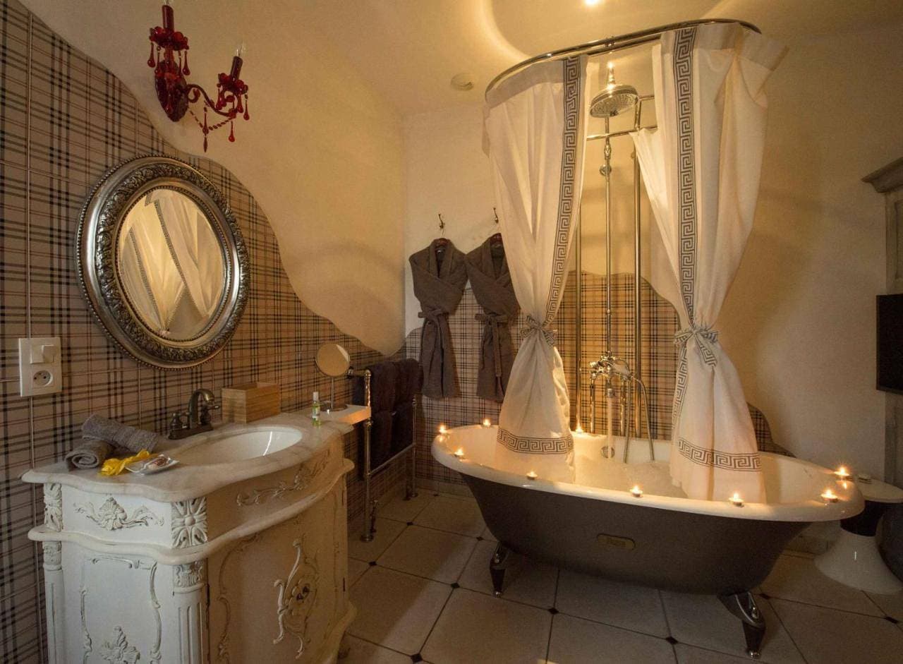 Foto 7 von 8: Deluxe Double Room with Bath