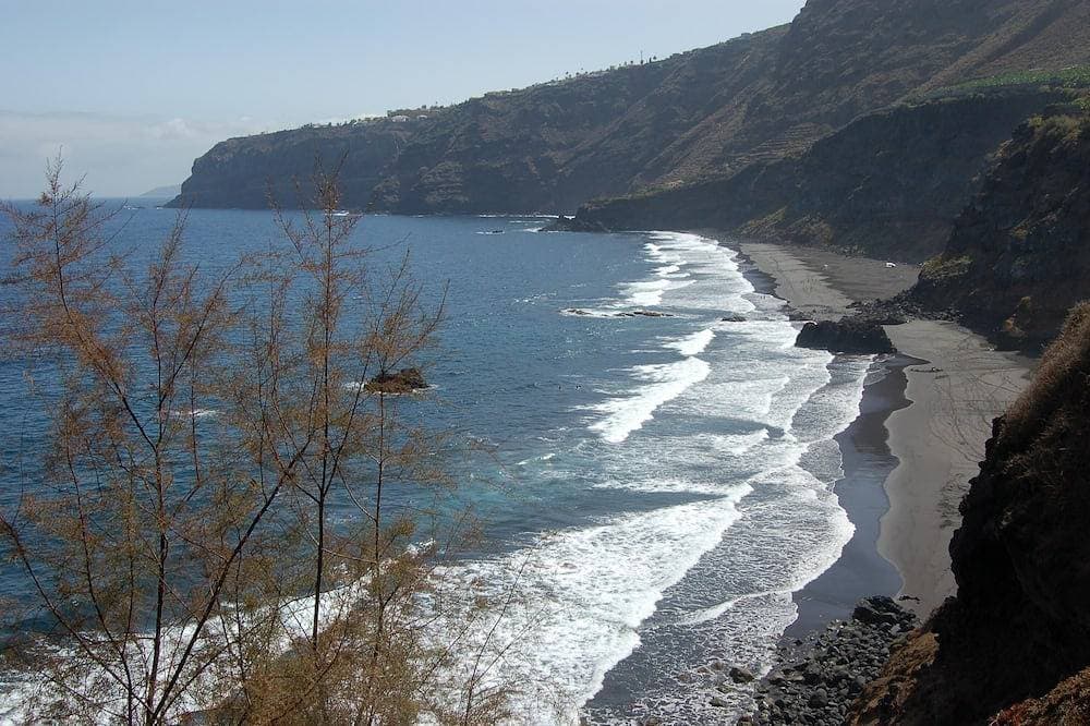 Foto 11 von 16: Mit Pool- und Meerblick. Nördlich von Teneriffa