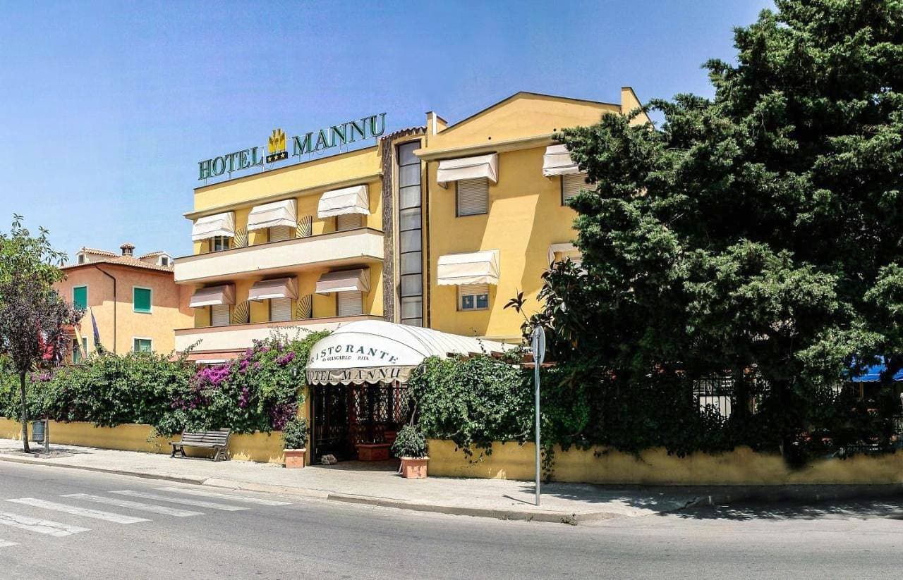 Mannu Hotel 1
