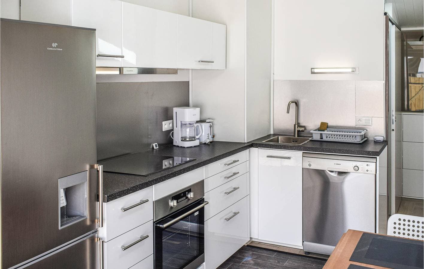 Foto 5 von 20: Wohnung im Obergeschoss, 2,5 km zum Strand, WiFi