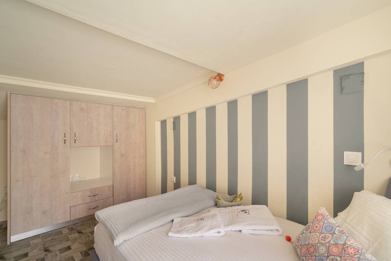 Foto 13 von 26: Ferienwohnung 'Evagelia Luxury Family' mit Meerblick, Wi-Fi und Klimaanlage