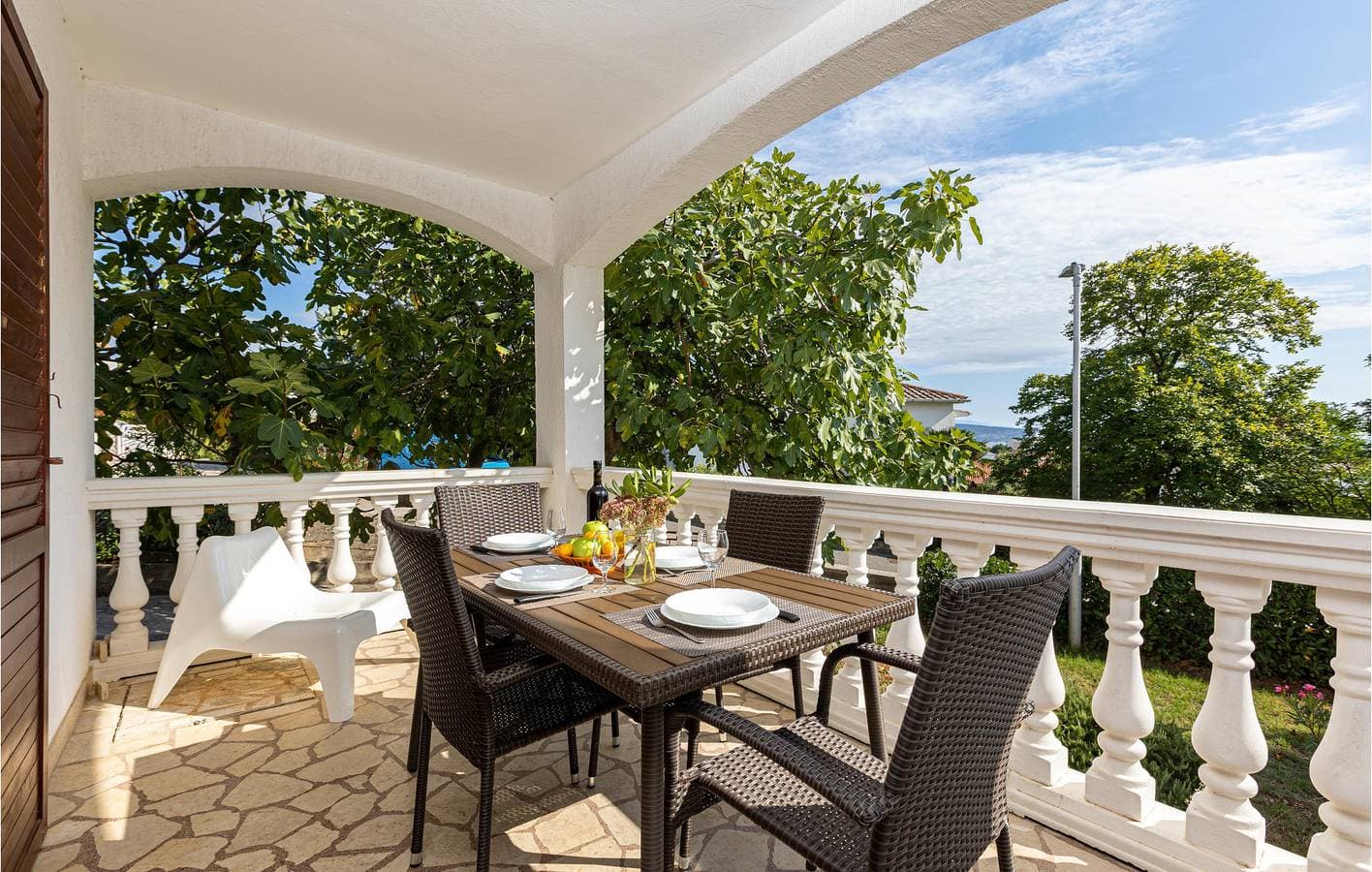 Foto 6 von 23: Gemütliche Ferienwohnung mit Terrasse, WLAN und 1,5 km zum Strand