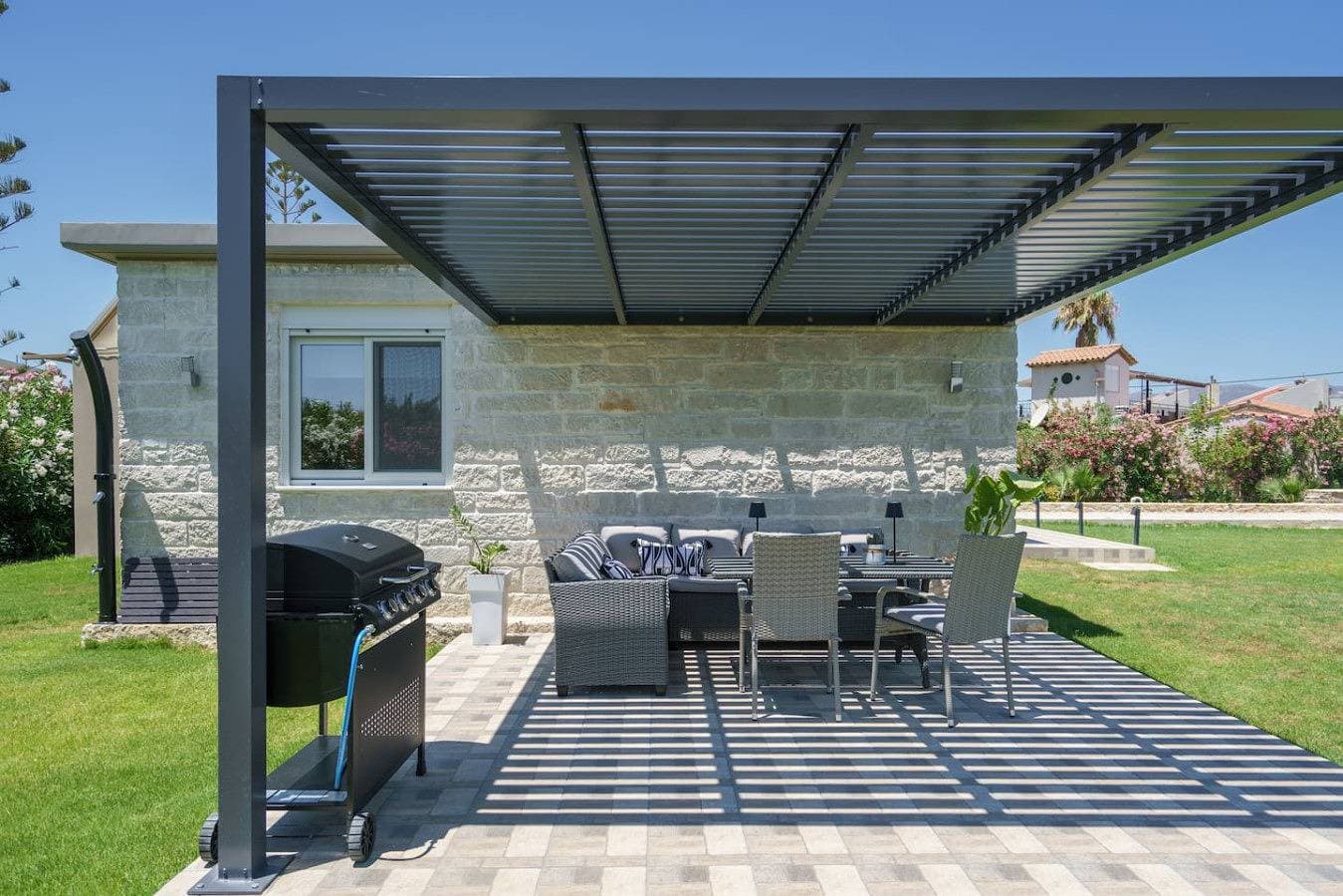 Foto 9 von 67: Beachfront Villa in Chania with Priv. Pool & Sauna