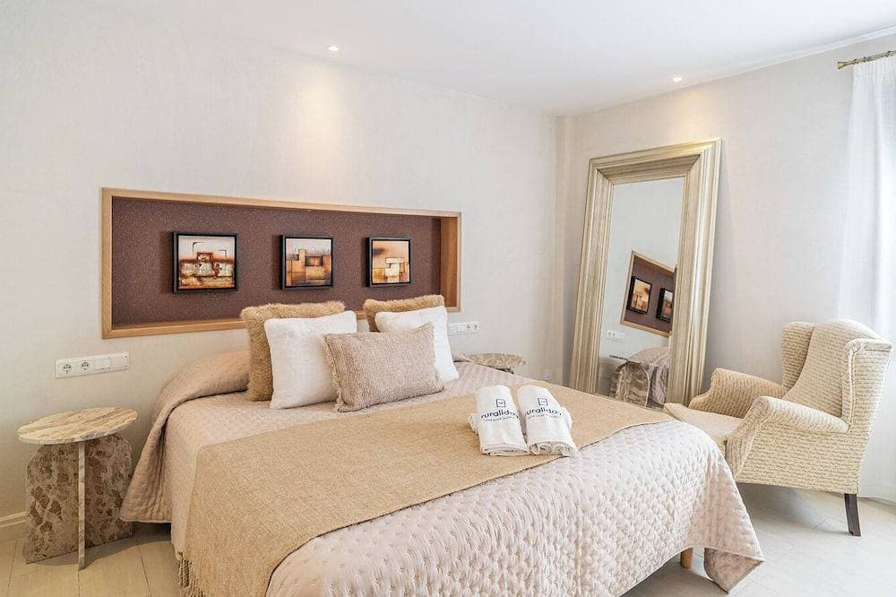 Foto 3 von 30: Villa Carmen Sánchez Málaga