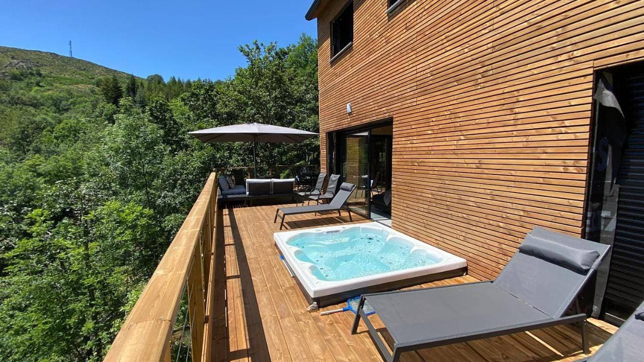 Foto 12 von 54: Villa
