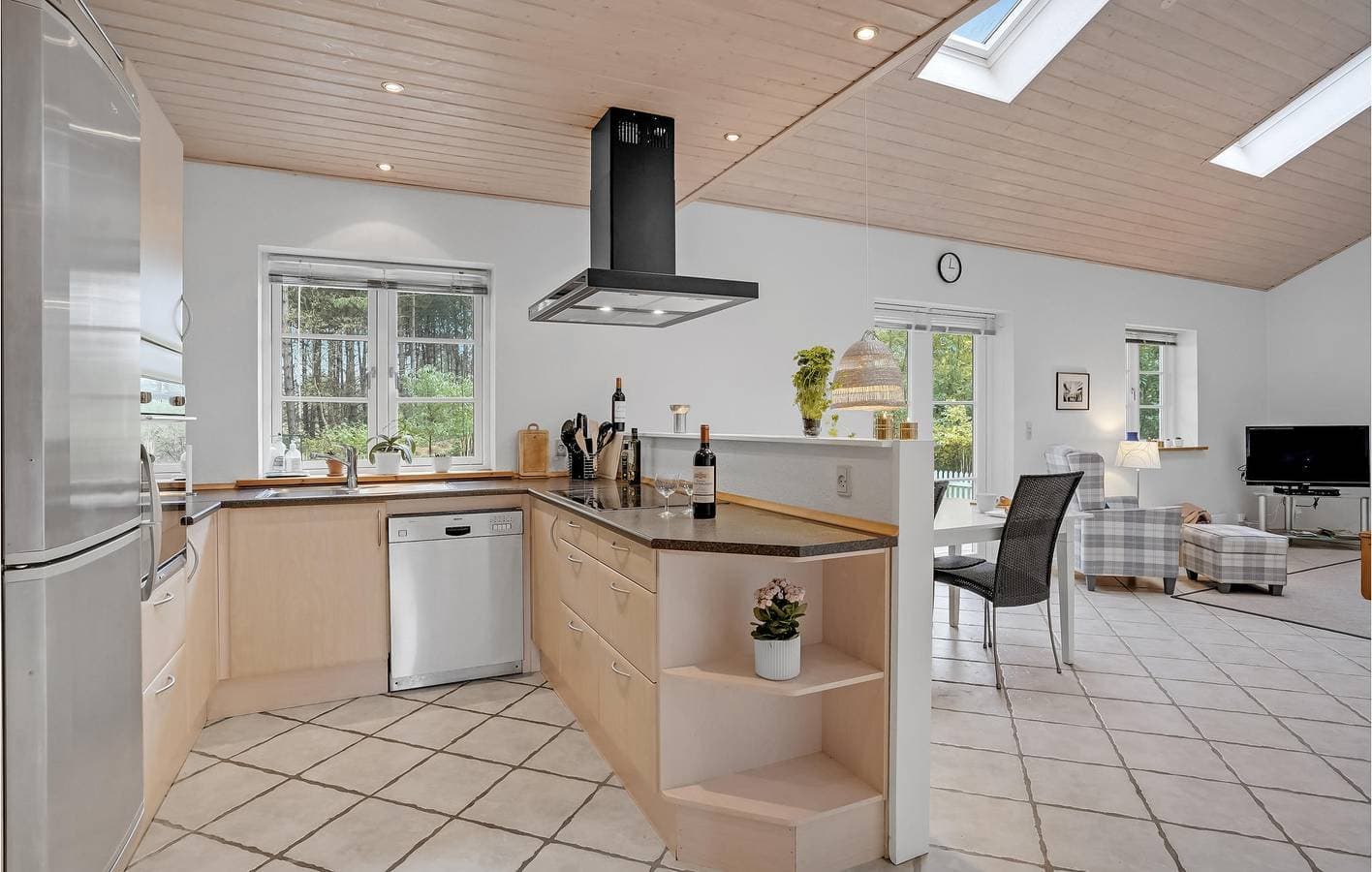 Foto 8 von 28: Ferienhaus für 6 Personen mit Whirlpool