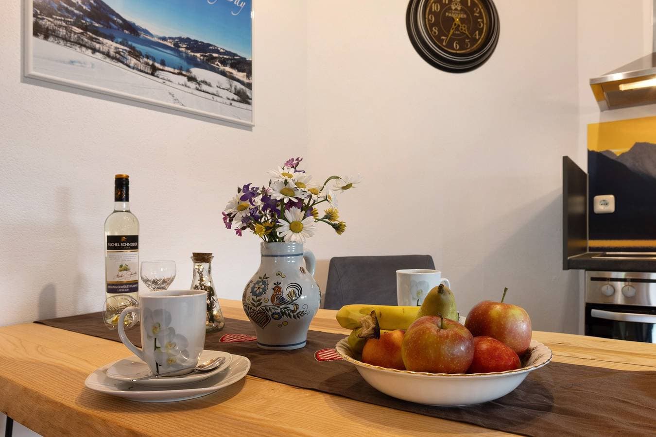 Foto 11 von 20: Einzimmerapartment 'Ferienwohnung Wendelinus' mit Bergblick, Gemeinschaftsterrasse und Wi-Fi