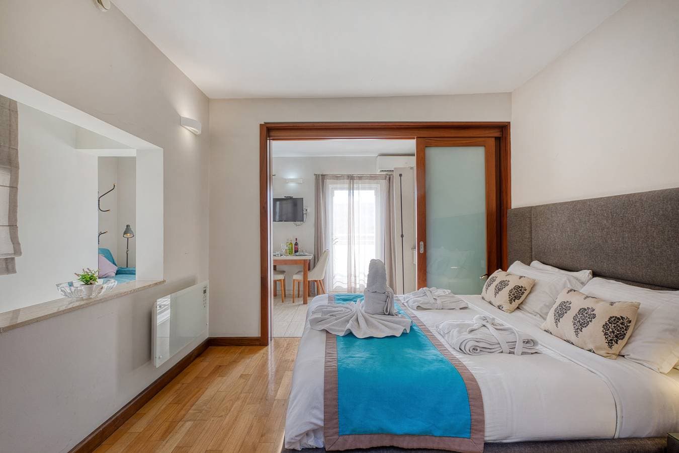 Foto 2 von 30: Ferienwohnung für 3 Personen mit Balkon