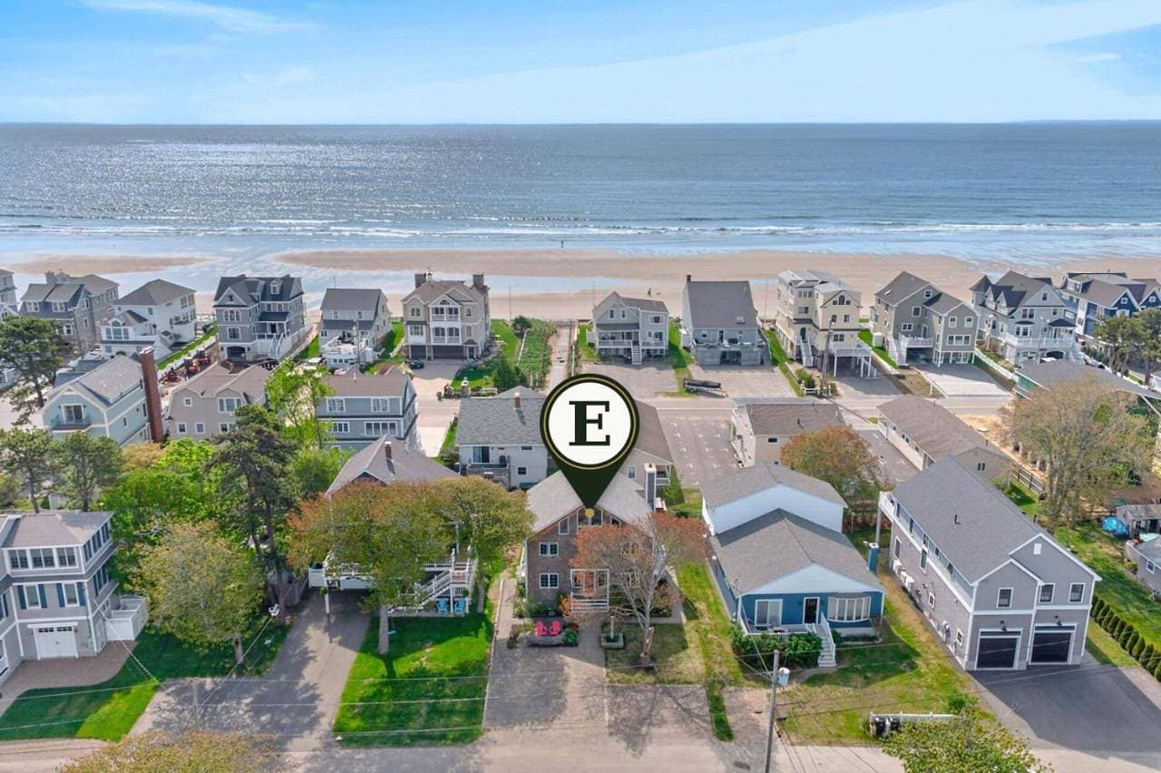 The Apex at Moody: Beach, Hot Tub, Fireside Nights 1