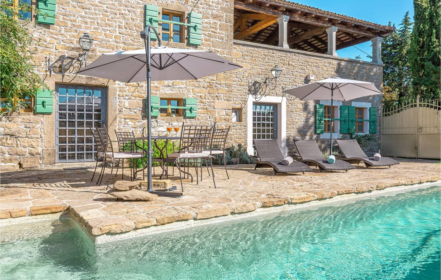 Foto 6 von 42: Reizende 2-Zimmer-Wohnung mit Pool in der Nähe des Zentrums von Grožnjan und der Taverna Bastia