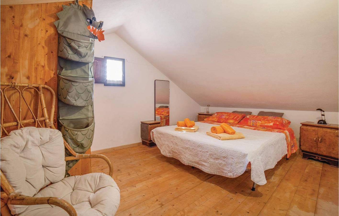 Foto 11 von 16: Strandlage 1BR Apartment w/ WiFi, AC & Babybett
