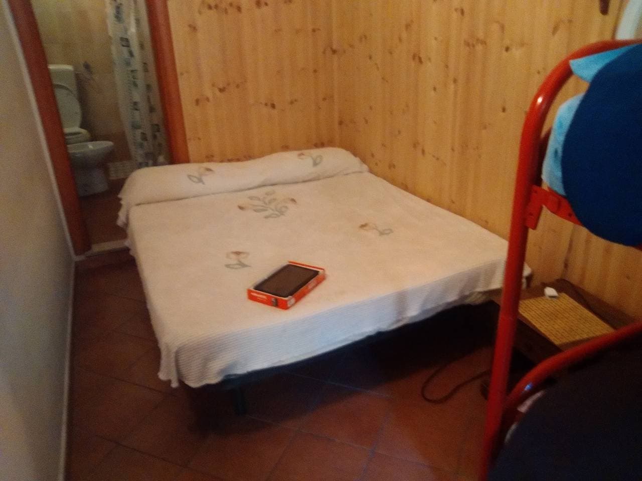 Foto 4 von 12: Einzelzimmer mit Gemeinschaftsbad
