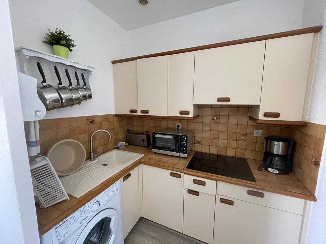 Foto 4 von 11: Erdgeschosswohnung mit Garten, 200m vom Strand, Privatparkplatz