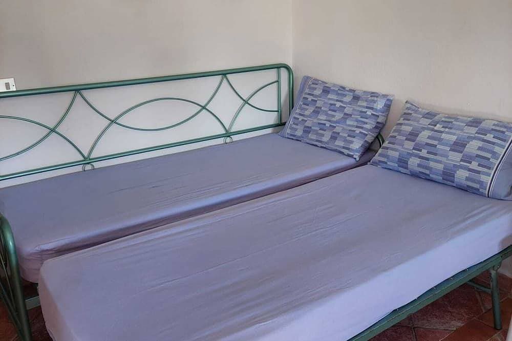 Foto 2 von 30: Two-room apartment only 100 mt. from the sea, Museddu beach - Perdepera.