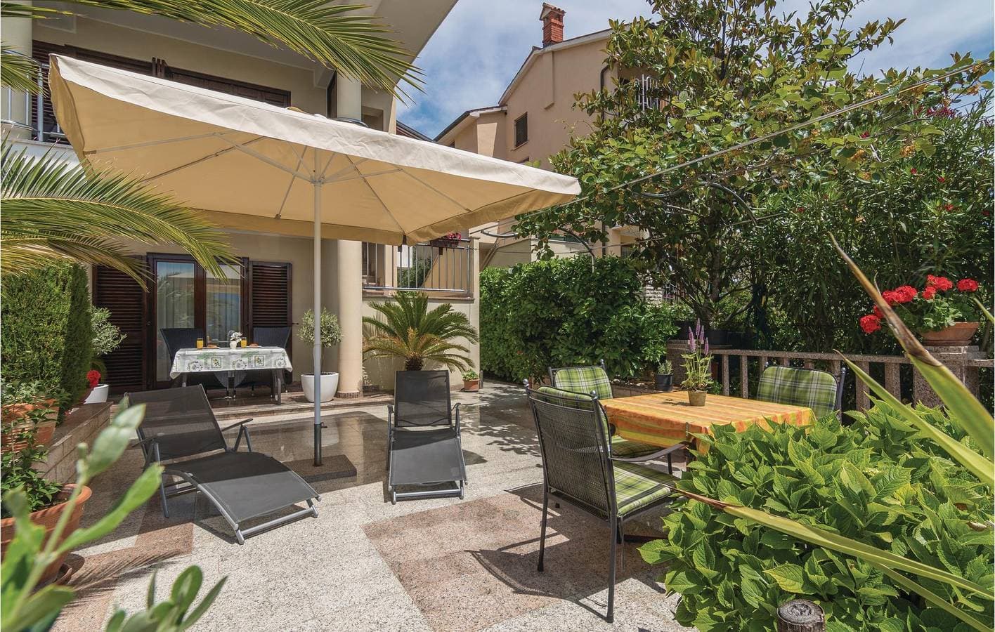 Foto 11 von 28: Gemütliche Ferienwohnung mit Terrasse, WLAN und nur wenige Schritte vom Strand entfernt