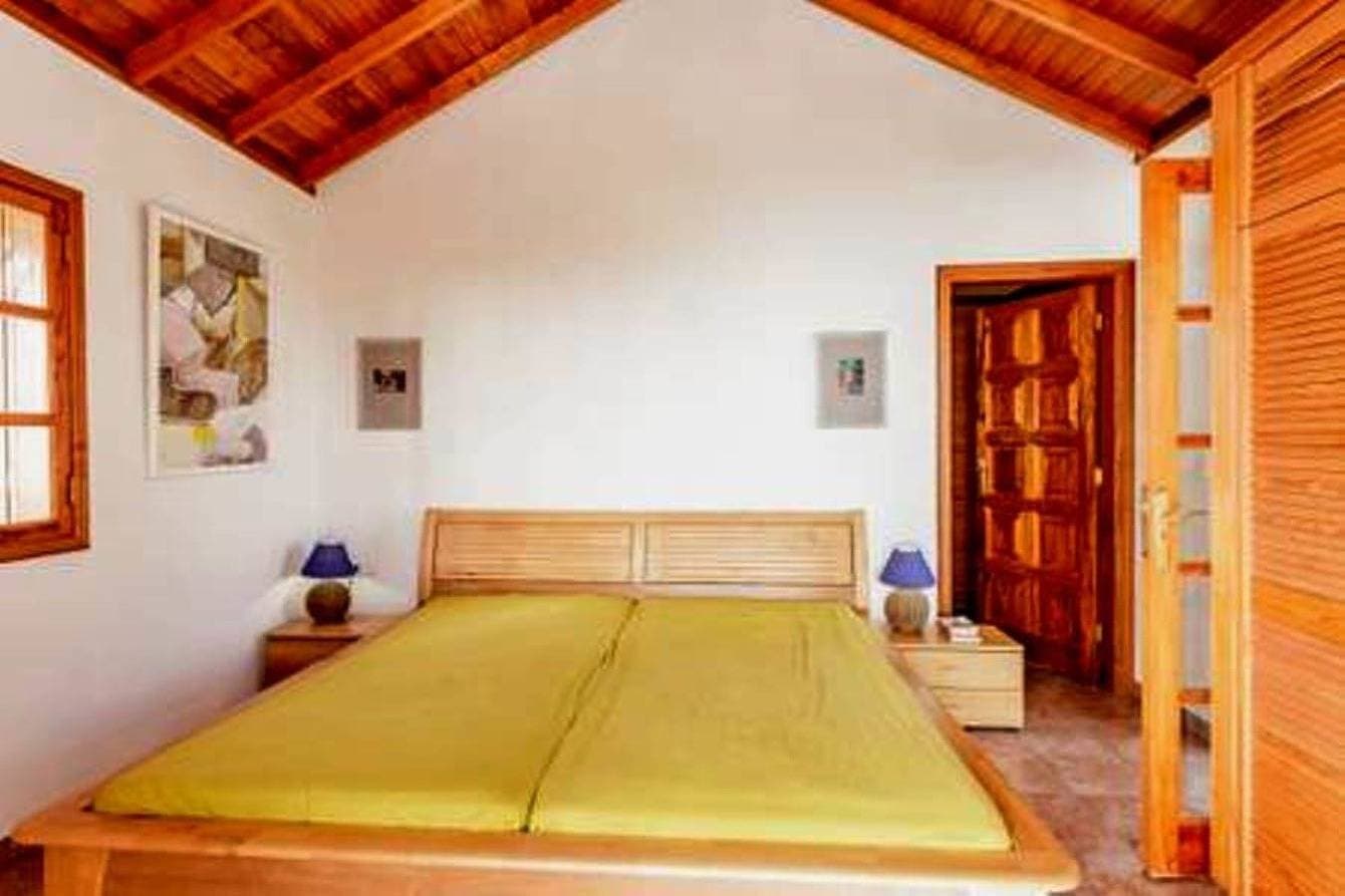 Foto 12 von 23: Villa Finca Tijarafe mit beheiztem Pool