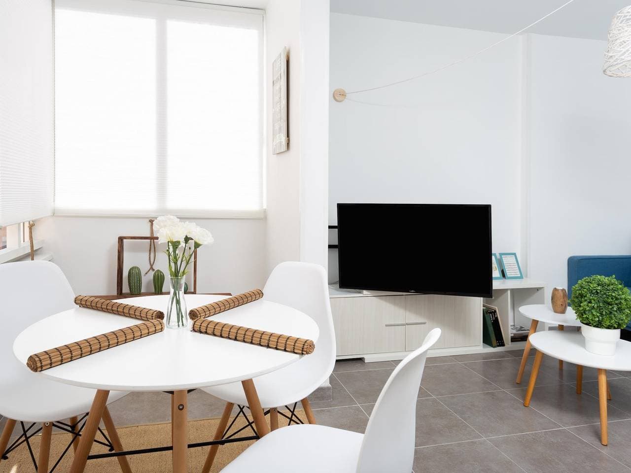 Foto 9 von 34: Ferienwohnung für 3 Personen mit Balkon