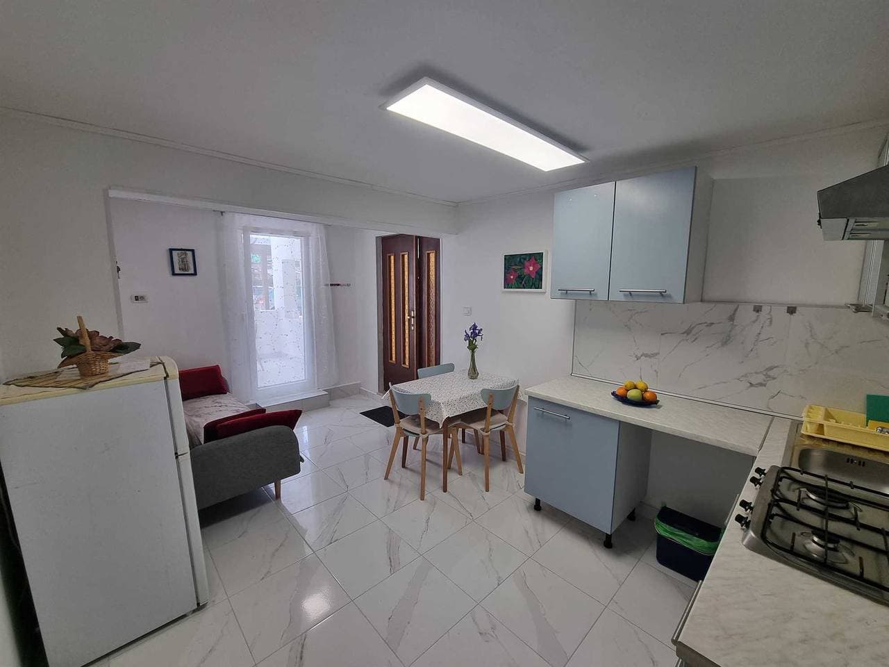 Foto 5 von 20: Palaziol Ferienwohnung mit 1 Schlafzimmer mit Balkon 0