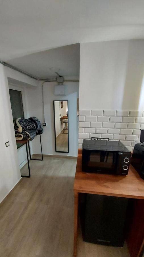 Foto 4 von 22: One-Bedroom Apartment