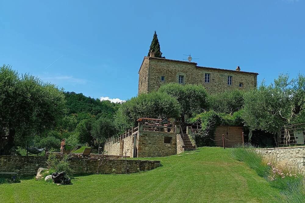 Foto 7 von 30: Cardaneto Castle, an A.D.S.I. certified historic residence.