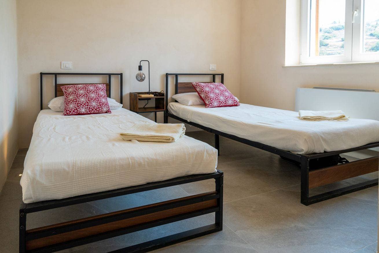 Foto 12 von 71: Villa für 9 Personen mit Garten