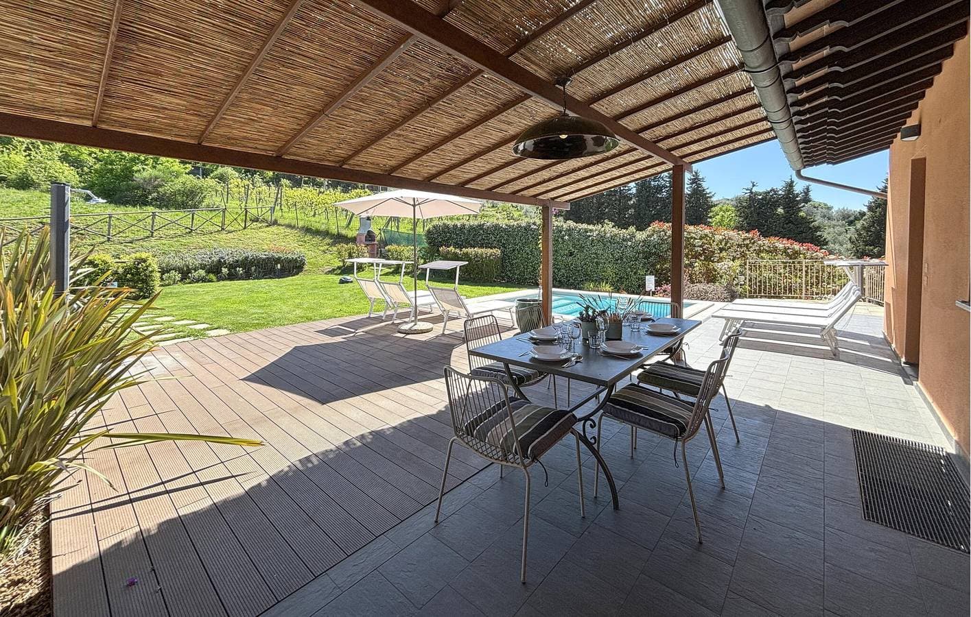 Foto 5 von 39: Gemütliche Wohnung am See mit Pool und Parkplatz