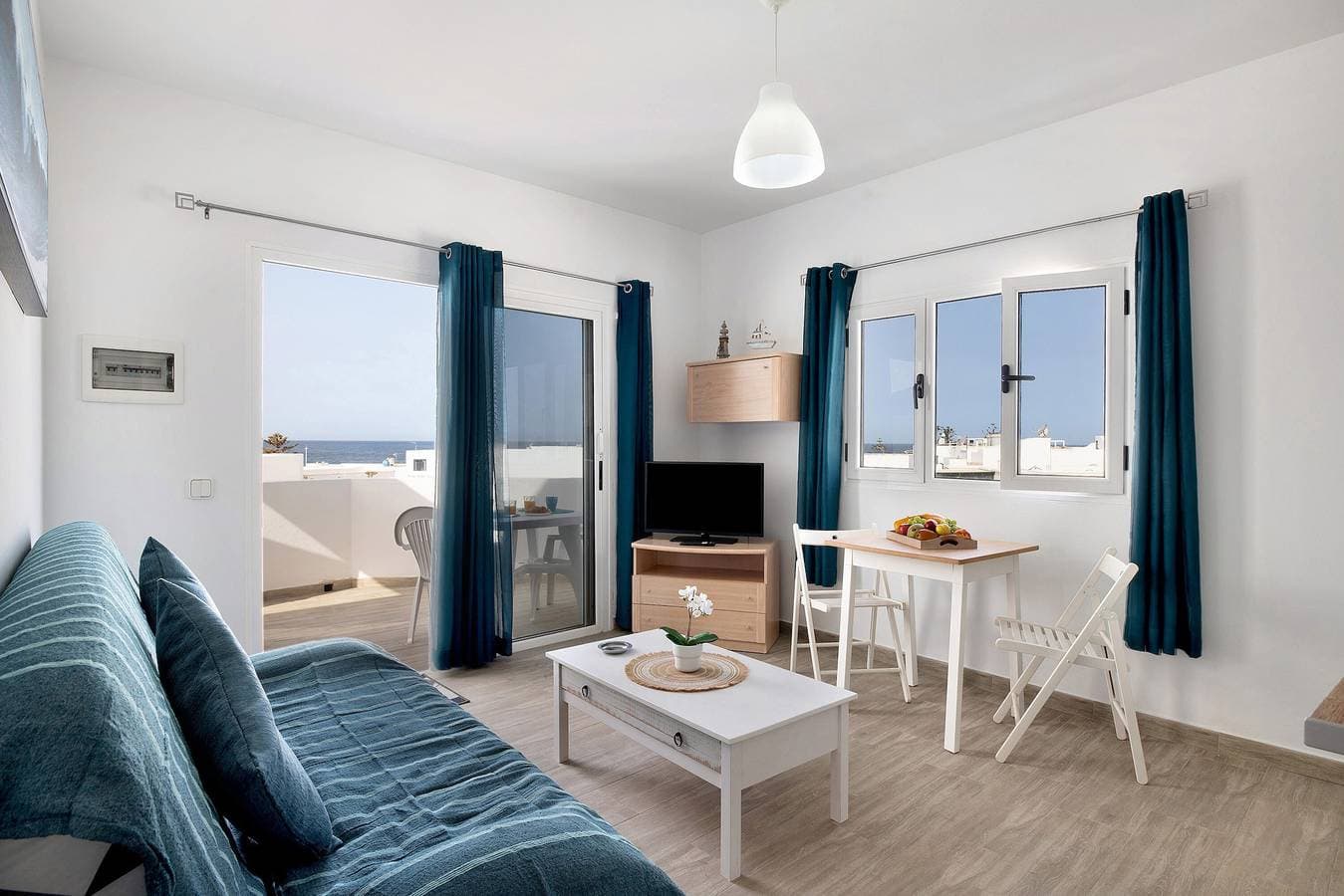 Foto 4 von 22: Ferienhaus "Viviendas El Pescador - Ancla" mit Meerblick, privater Terrasse & WLAN