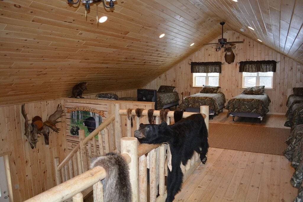 Foto 11 von 13: Black Bear Lodge