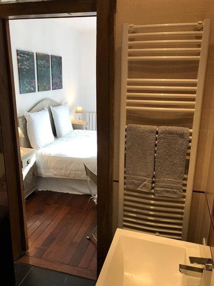 Foto 7 von 25: Double Room with Garden View