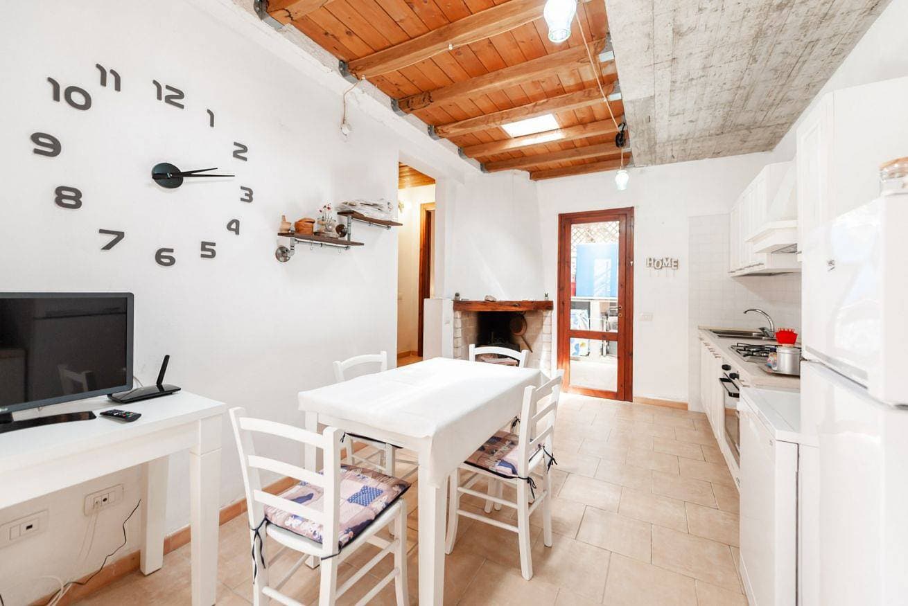 Foto 3 von 35: Ferienwohnung für 4 Personen mit Garten