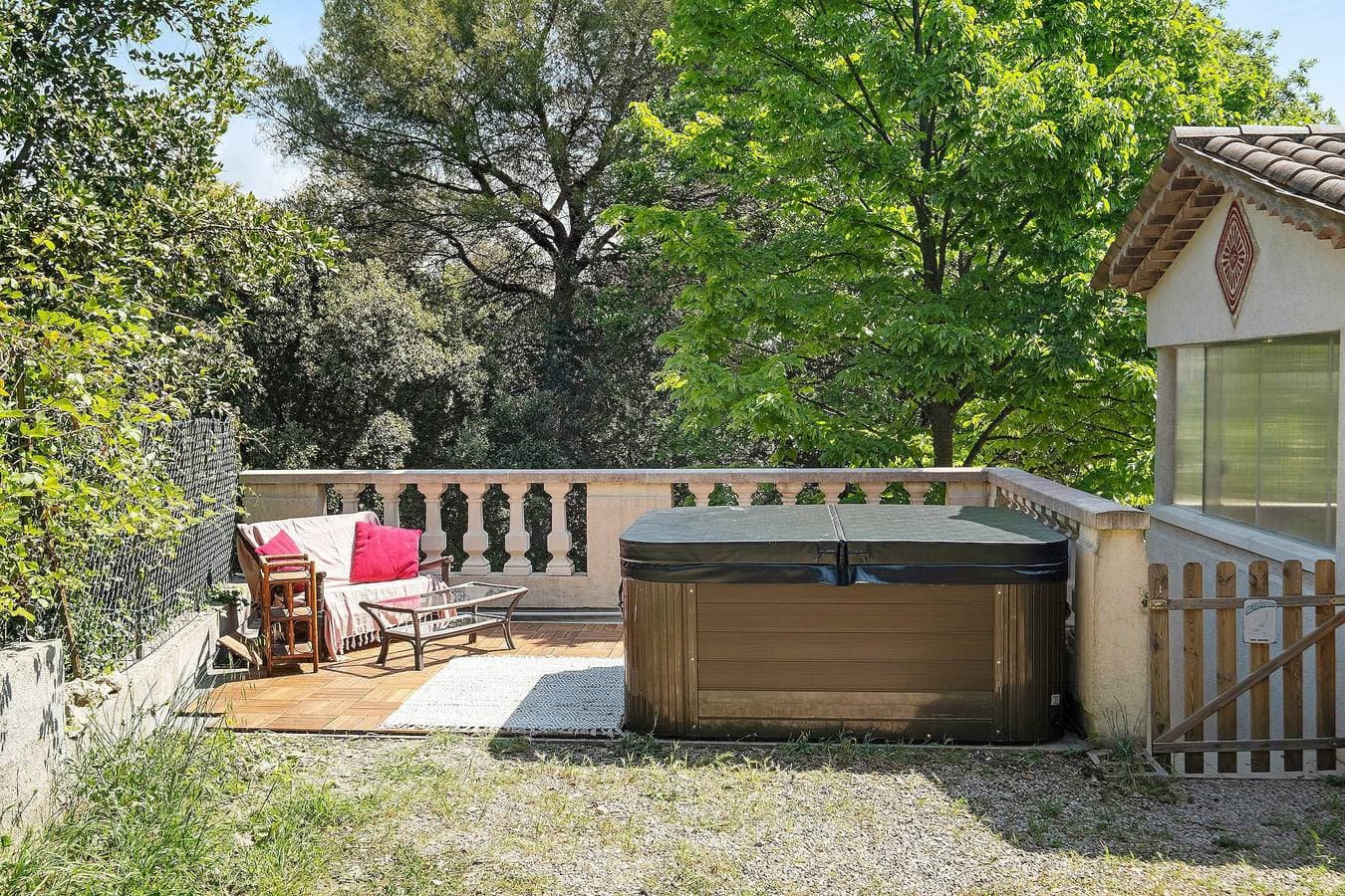 Foto 2 von 37: La rose & le loup – Öko-Vintage-Ferienwohnung im Naturpark Préalpes d’Azur