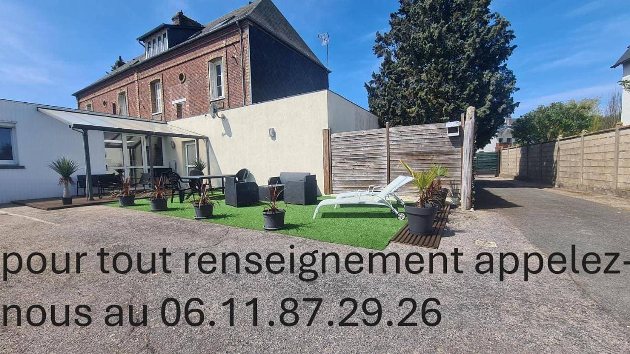 Foto 4 von 16: Two-Bedroom House