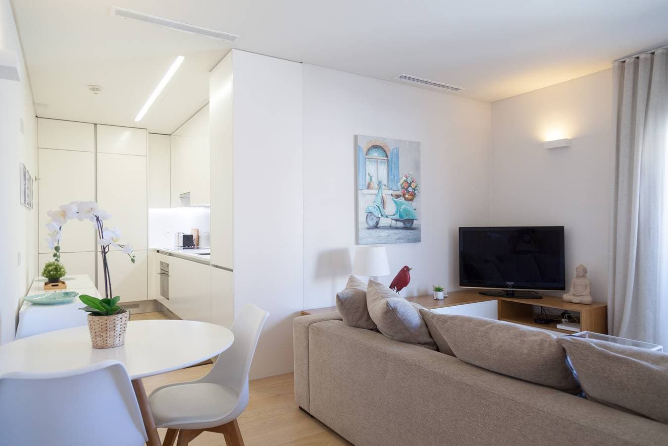 Foto 4 von 13: Flh Saldanha Minimalist Flat