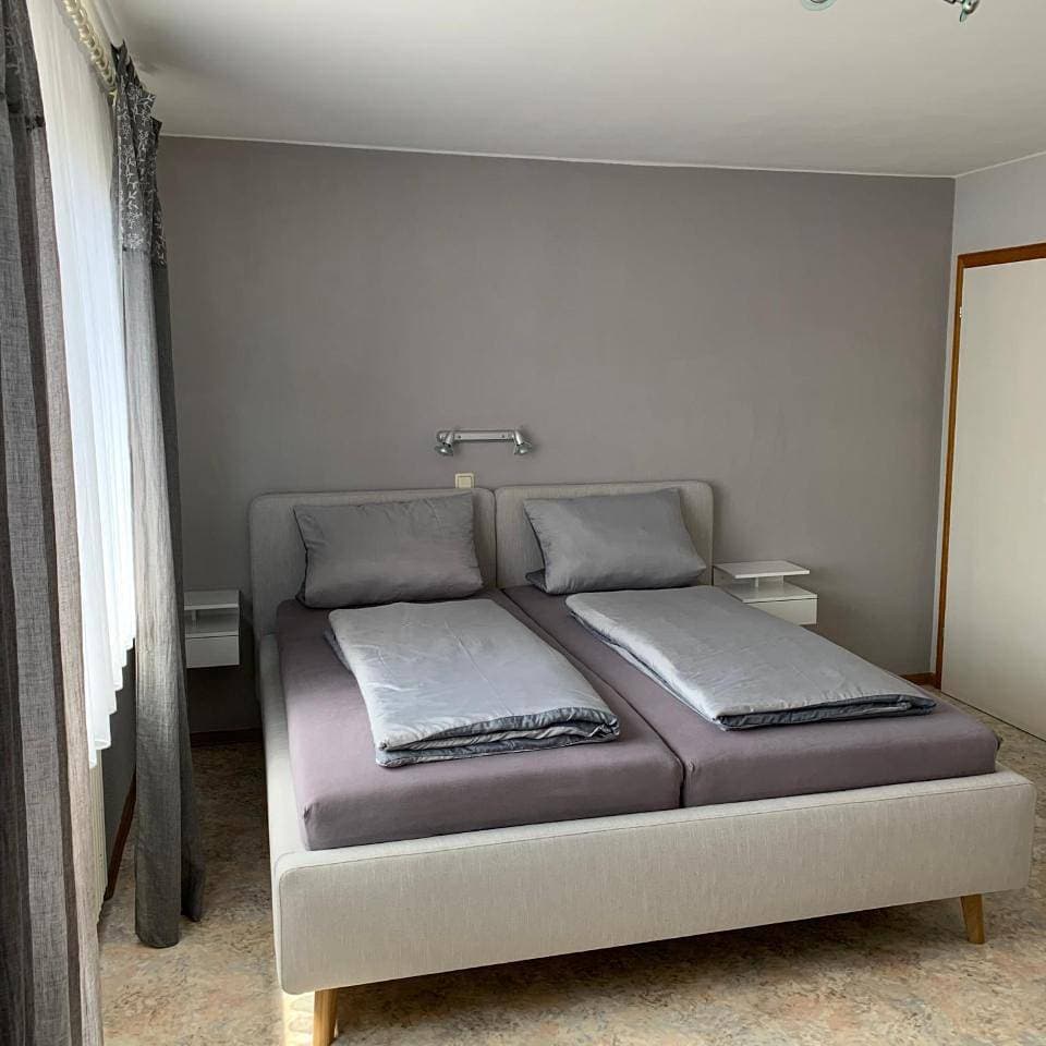 Foto 6 von 8: Double Room with Private Bathroom