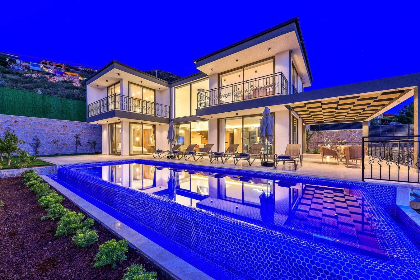 Villa Etoo 1