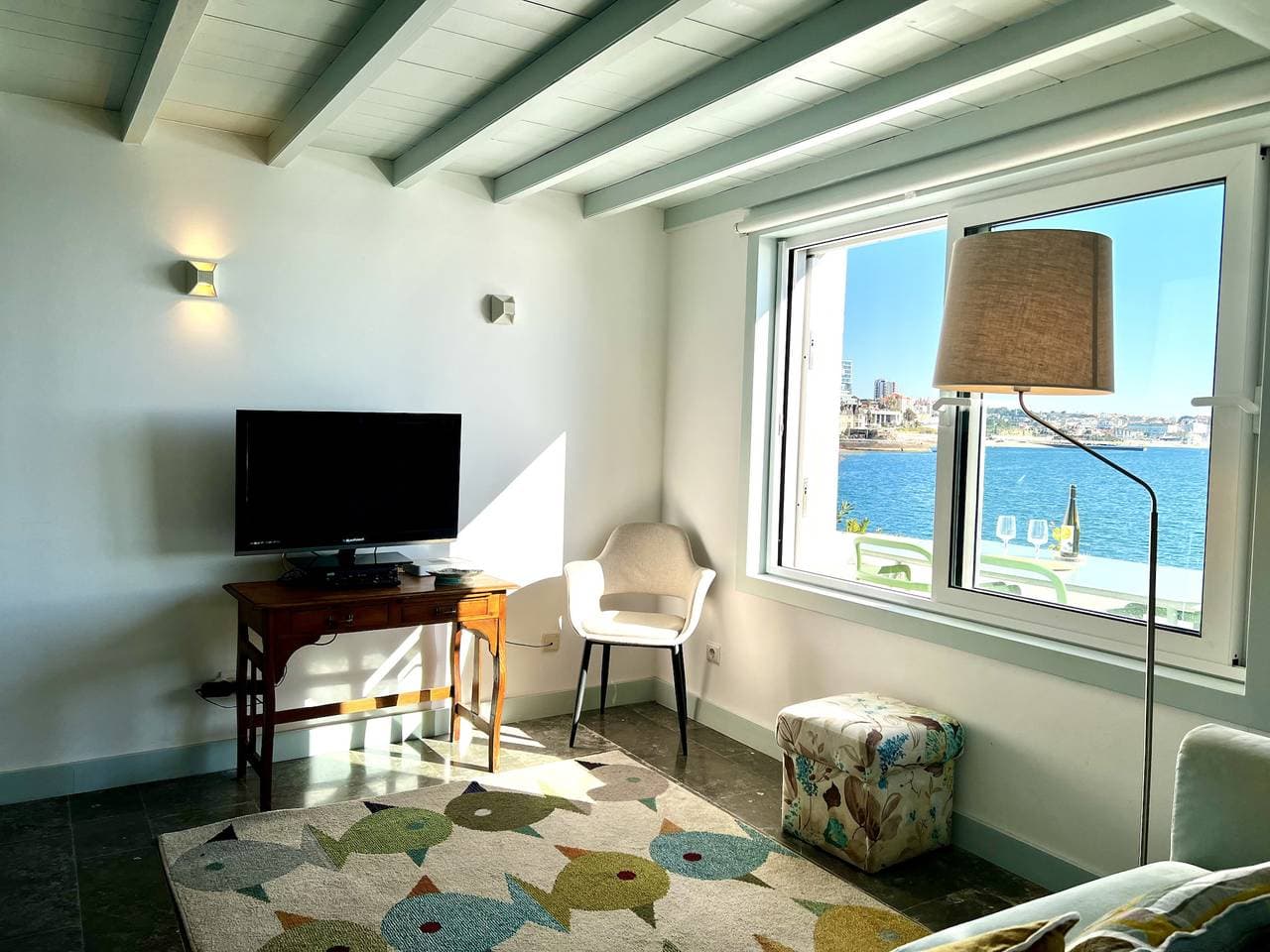 Foto 5 von 84: Flh Cascais Apartamento de Sonho à Beira-Mar