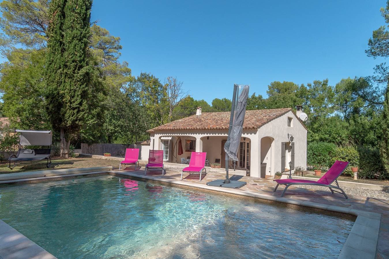Villa les Pins (6p) with pool in Callas-Provence 1