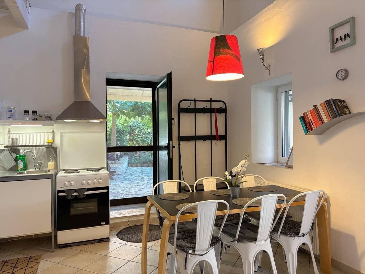 Foto 9 von 24: Ferienhaus für 6 Personen mit Terrasse