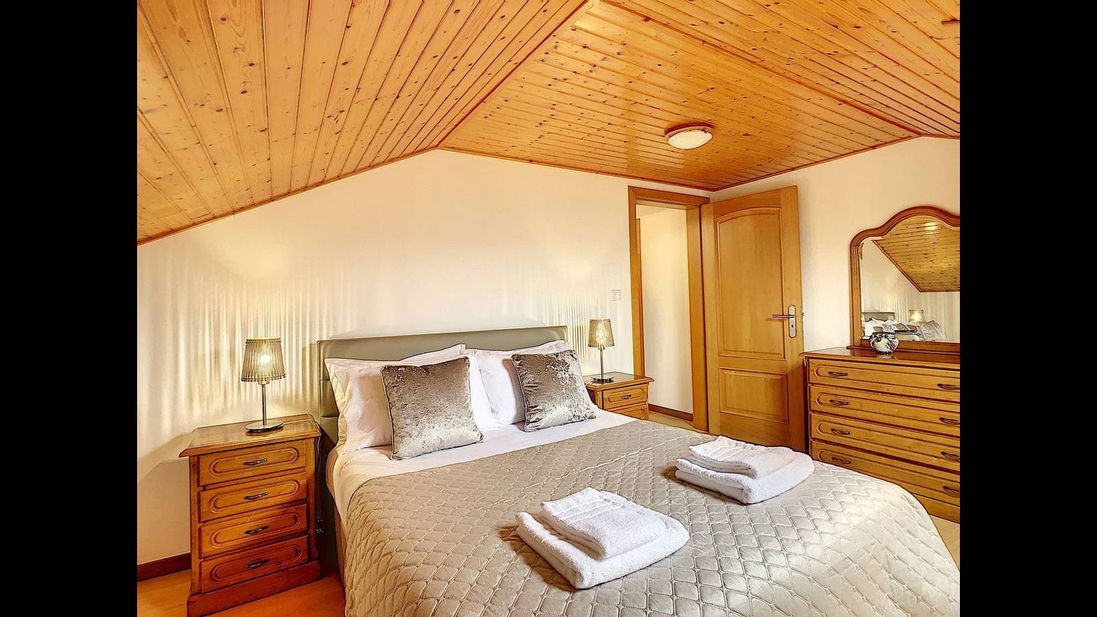 Foto 12 von 33: Ferienhaus für 6 Personen mit Meerblick