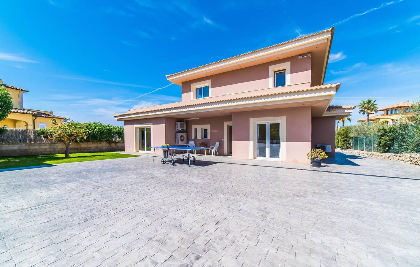 Foto 4 von 52: Apartment mit Meerblick, Pool und Terrasse | Nähe Strand und Restaurants
