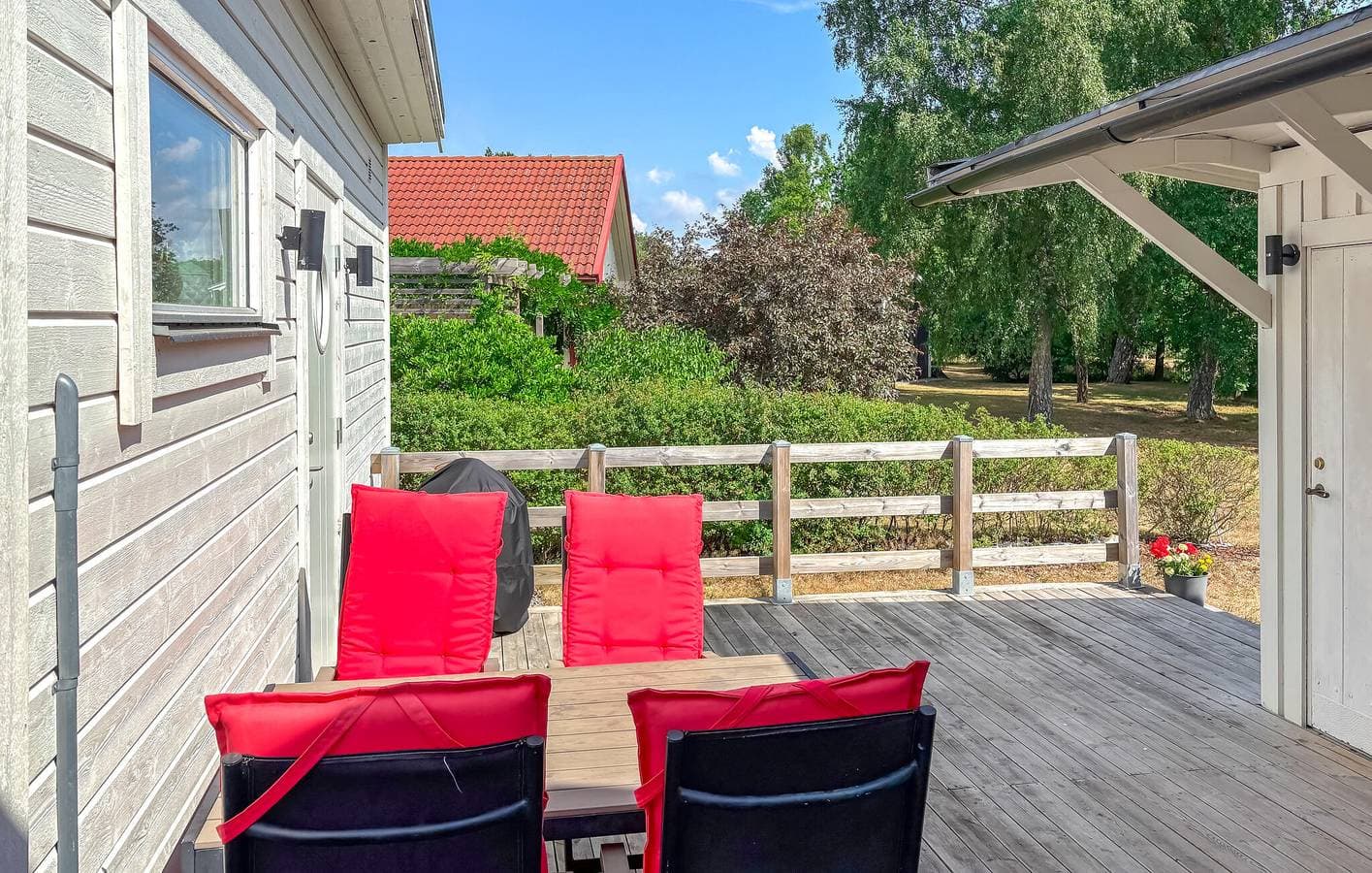 Foto 12 von 17: Ferienwohnung für 4 Personen mit Garten