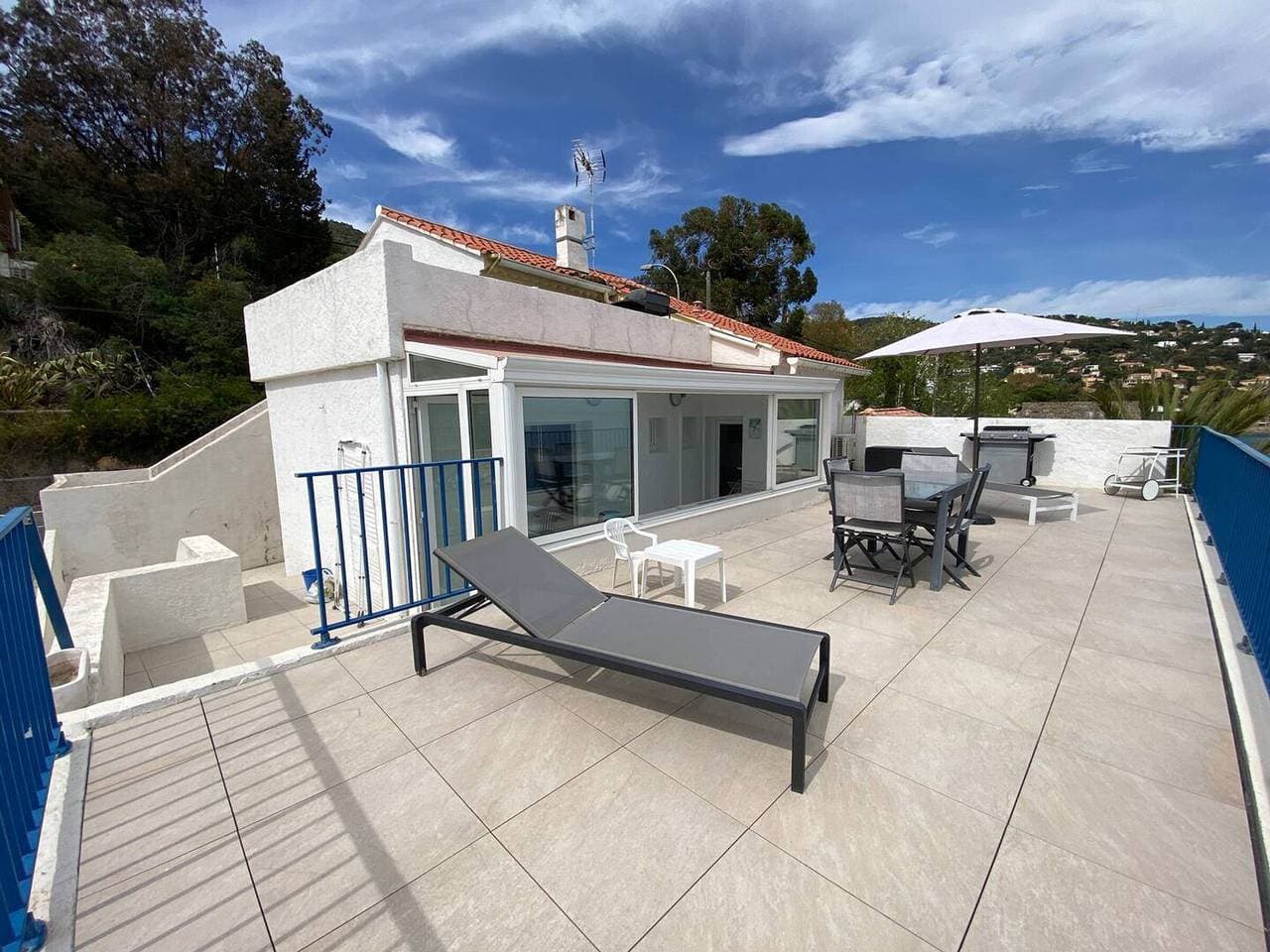 Foto 6 von 22: Klimatisierte Wohnung mit Terrasse & Privatem Strand