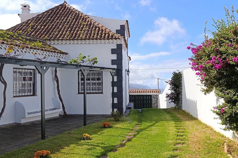 Foto 9 von 30: El Lagar de Piedra in San Juan de la Rambla - Teneriffa