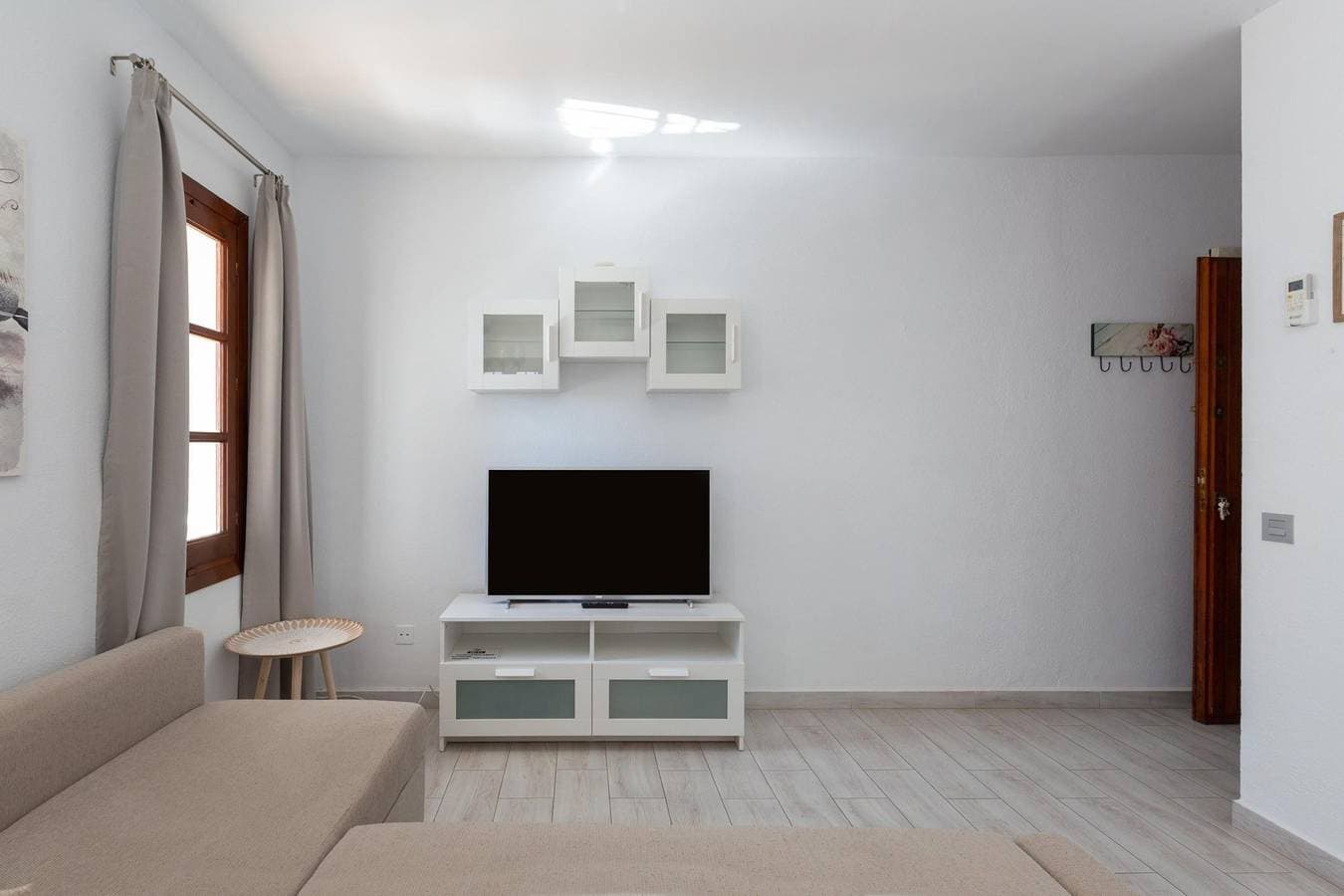 Foto 10 von 28: Valleverde - Cosy apartment with shared pool and free WiFi.