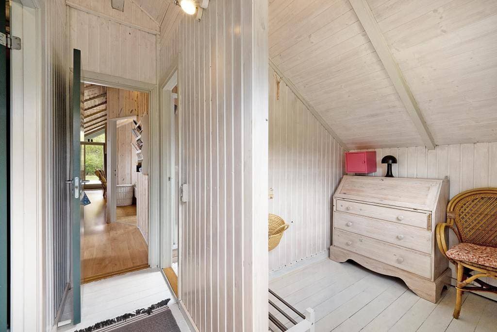Foto 11 von 22: Gemütliches, helles Haus mit schöner Holzterrasse auf eingezäuntem Grundstück